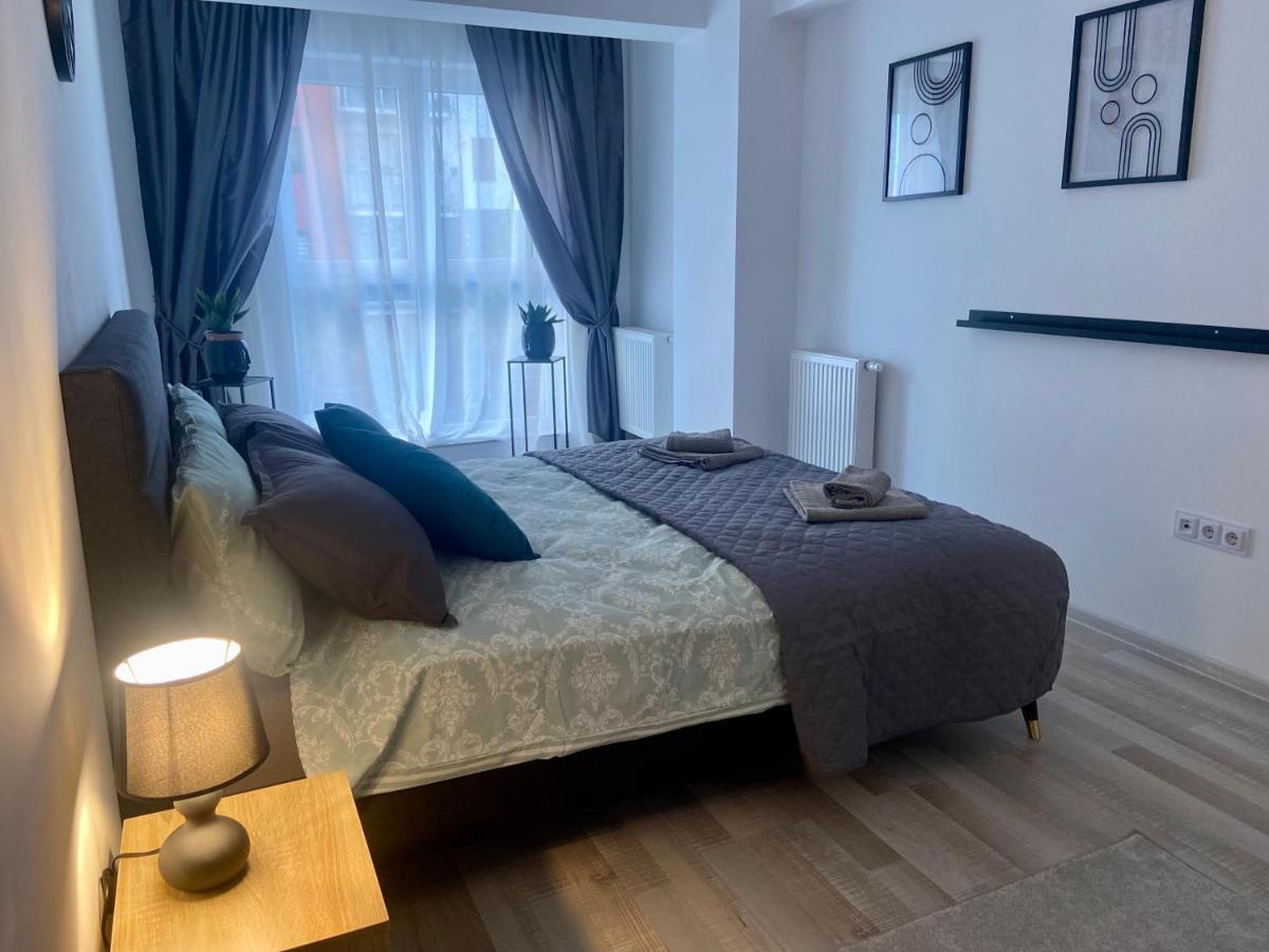 Divany Apartaments - Coresi Mall Brasov Bagian luar foto