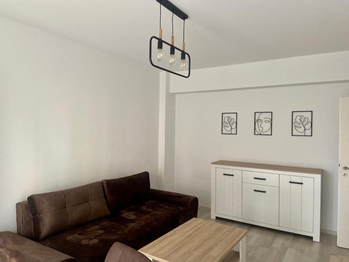 Divany Apartaments - Coresi Mall Brasov Bagian luar foto