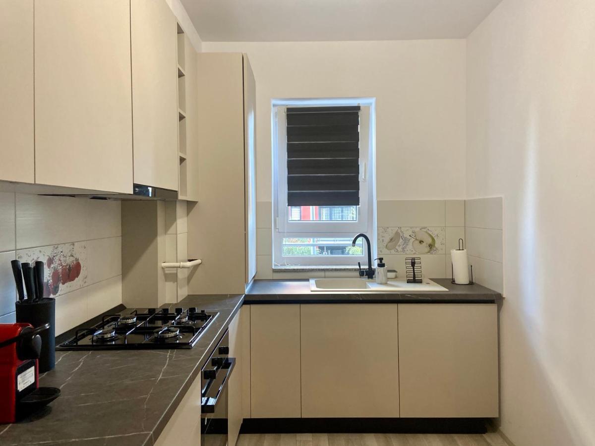 Divany Apartaments - Coresi Mall Brasov Bagian luar foto